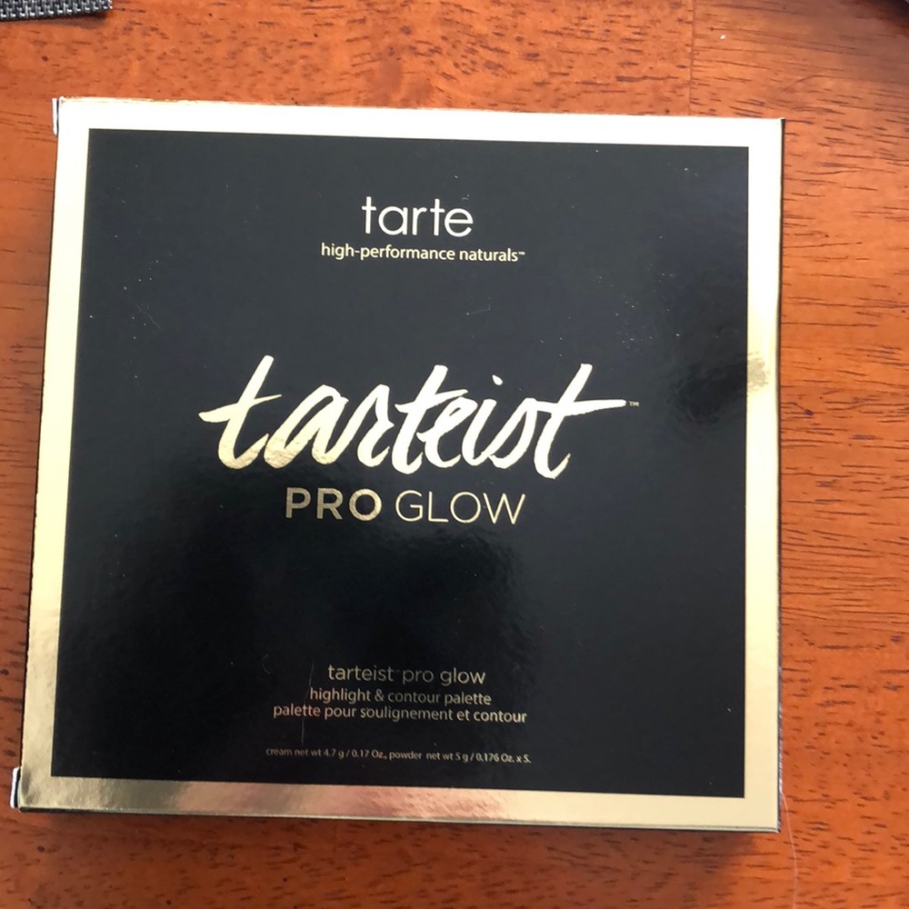 Tarte tarteist pro glow